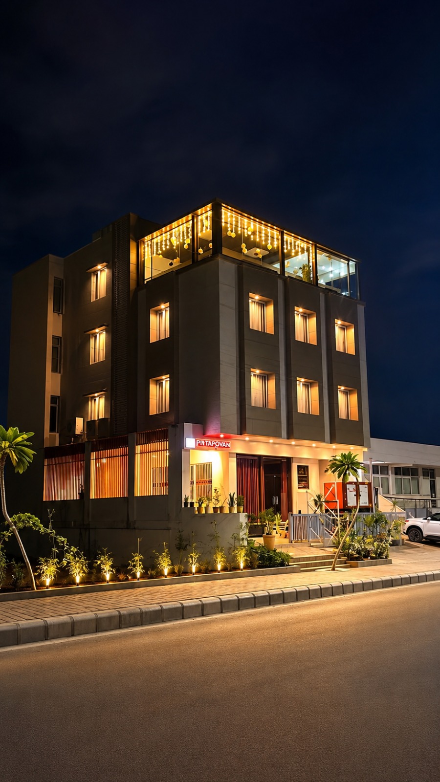 Parampara Hotels & Resort